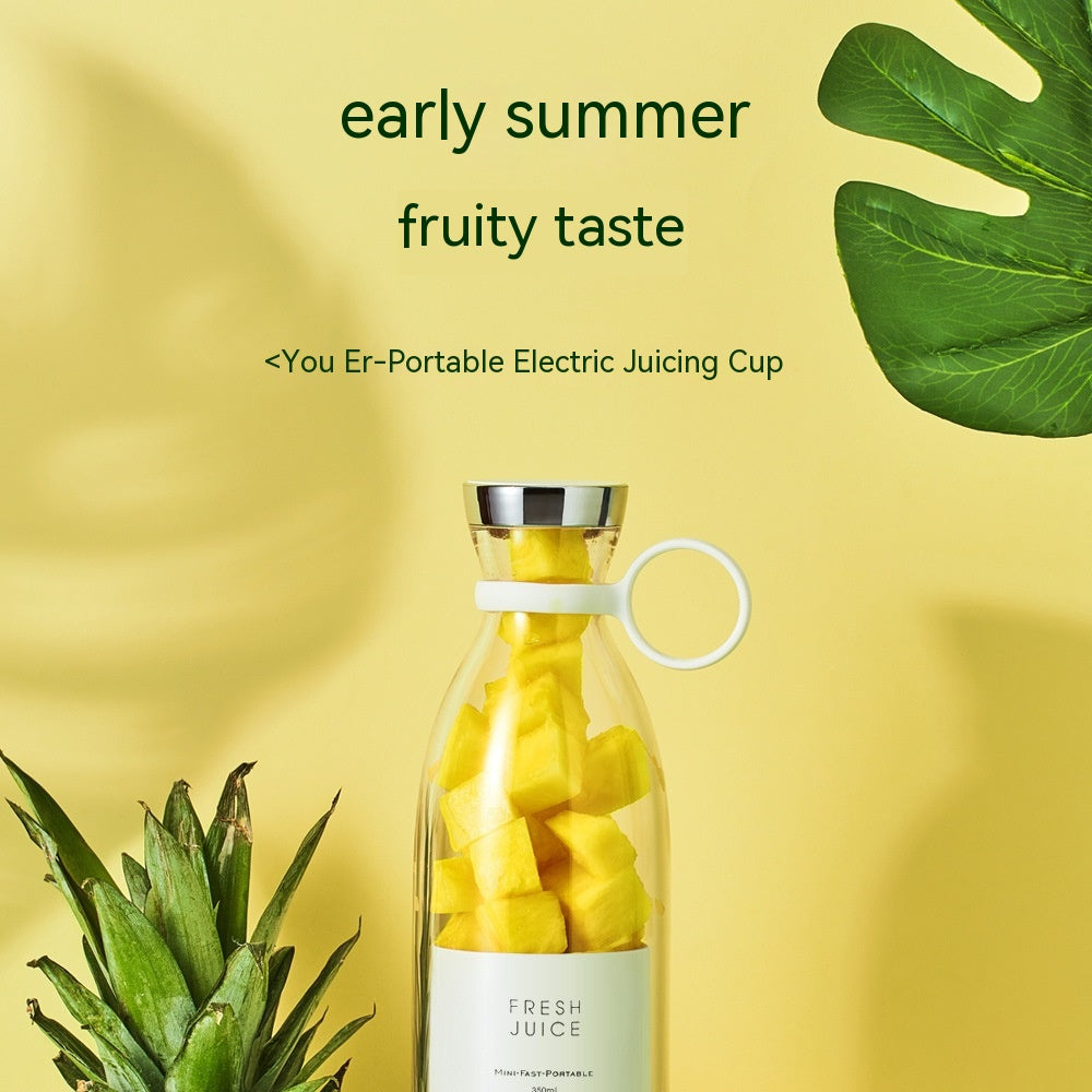 Portable Juicer Cup rechargeable design
