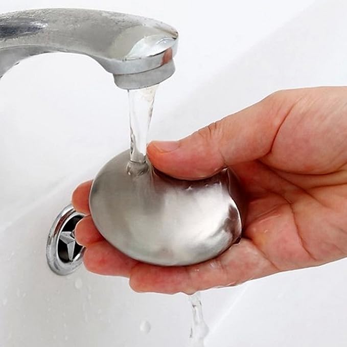 Steel soap for removing garlic and onion smells