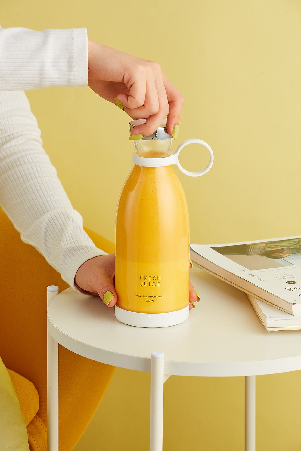 Portable blender bottle rechargeable personal blender