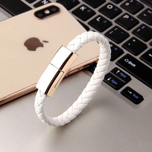 Charging bracelet in white